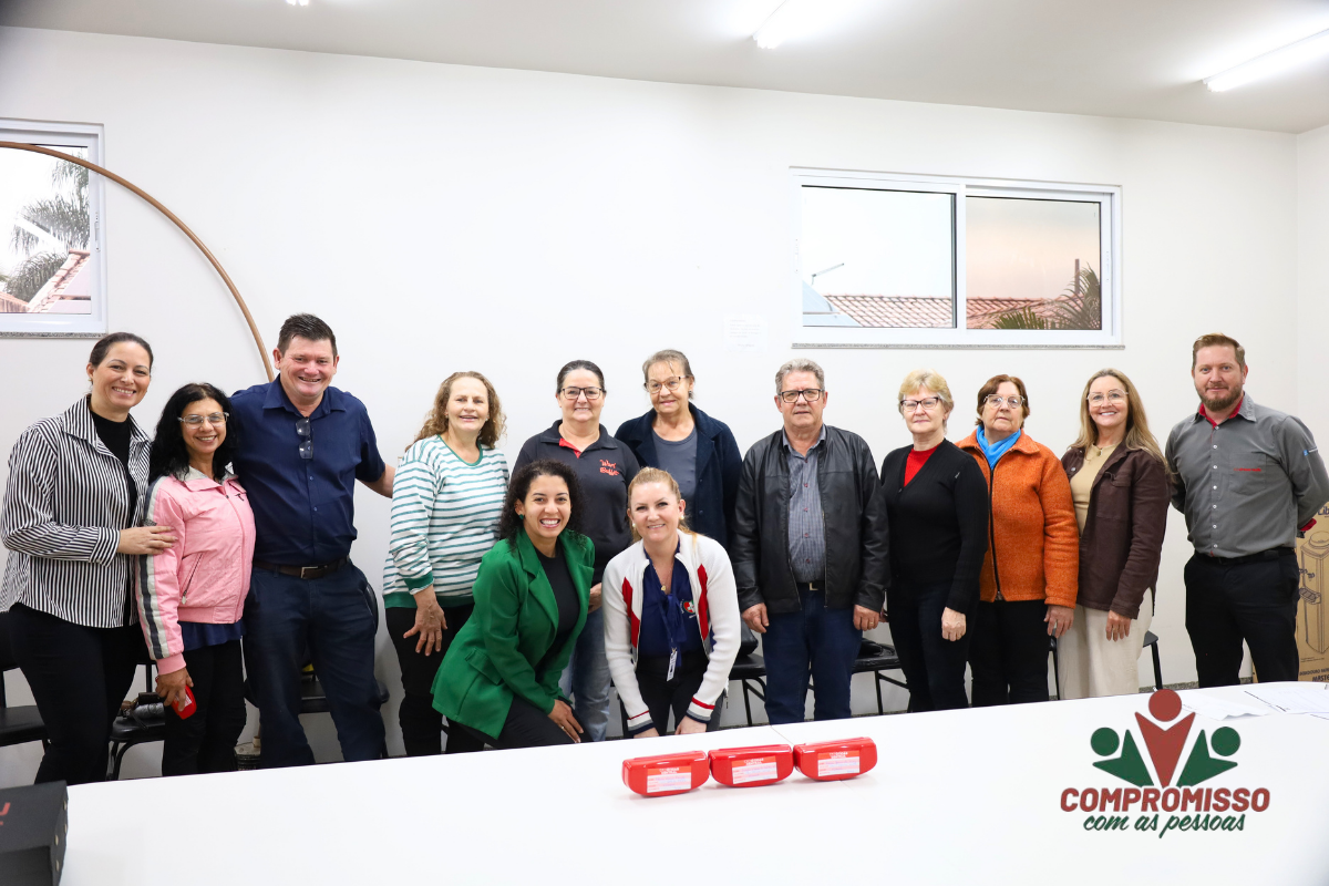 Mais de 480 óculos já foram entregues pelo Programa Olhar Missalense