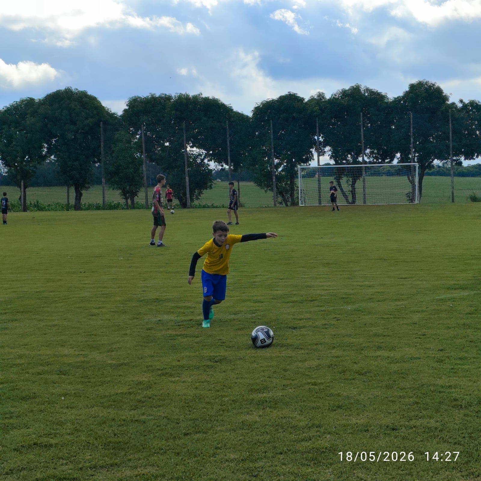 Retomada da Escolinha de Futebol em Missal supera expectativa