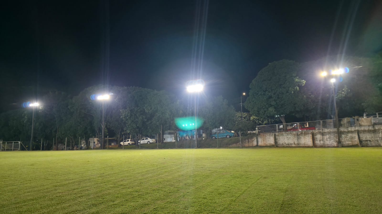 Campo do Bairro Renascer passa por melhorias